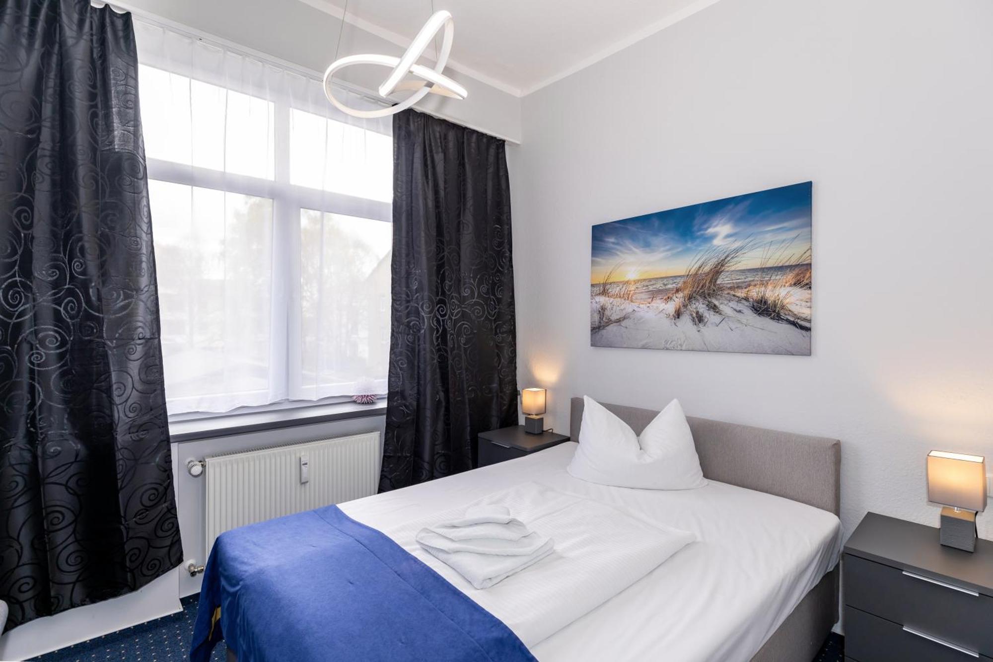 Hotel Zur Traube Ostseebad Kühlungsborn Esterno foto