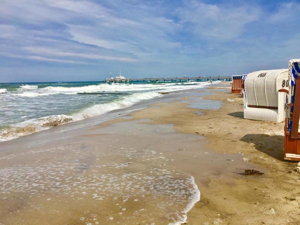 Hotel Zur Traube Ostseebad Kühlungsborn Esterno foto